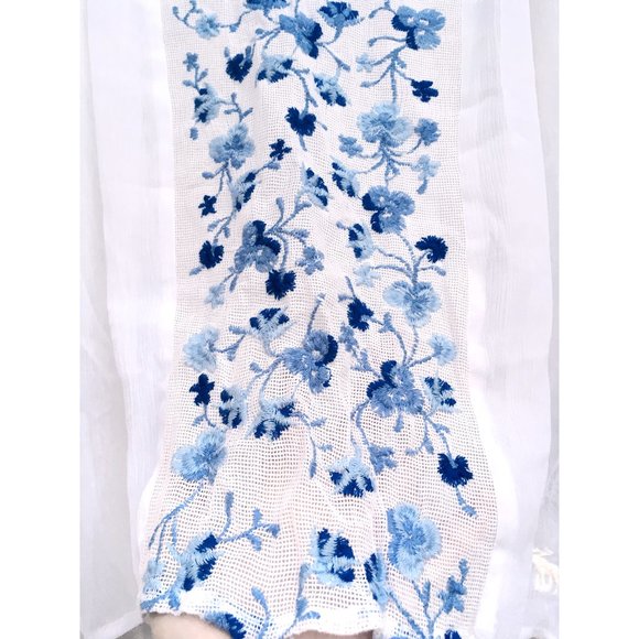 A&F Classy Embroidered Chiffon Top w/ 3/4 Sleeves (S) - Picture 5 of 7